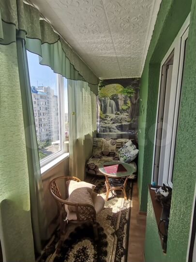 2-к. квартира, 80 м², 6/9 эт.