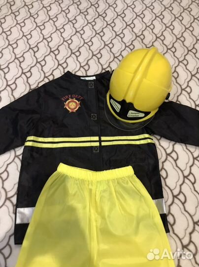 Костюм пожарного с шлемом