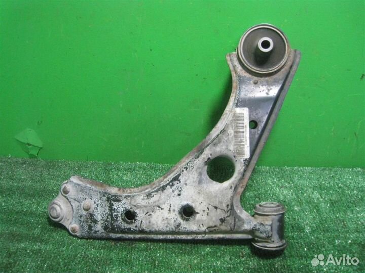 Рычаг передний левый нижний Opel Corsa D 2007