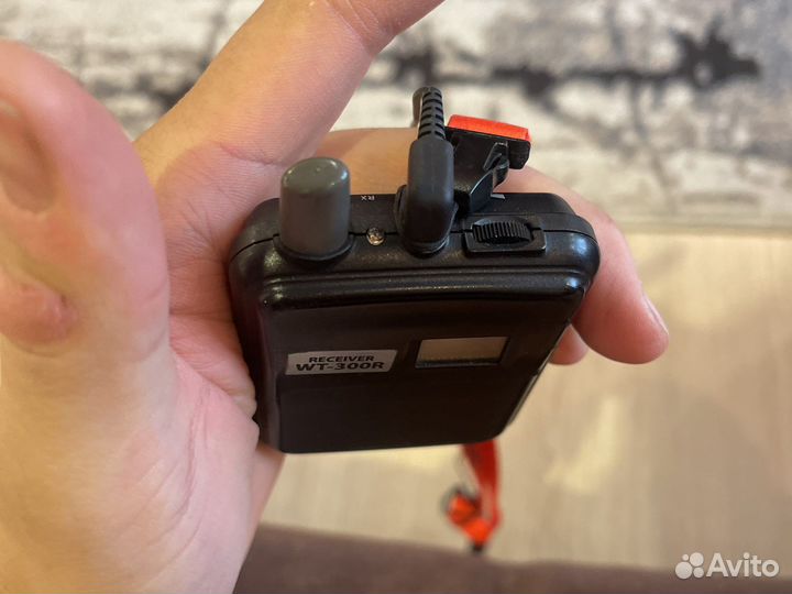 40-канальная радиосистема гида TourAudio WT-300R