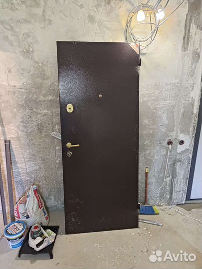 Дверь входная бу