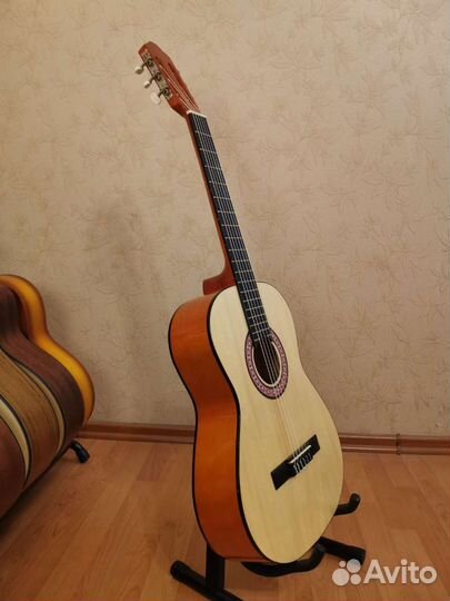Гитара Новая классическая