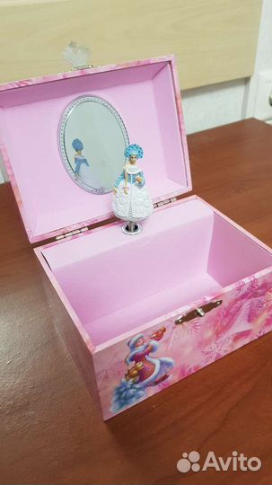 Музыкальная шкатулка