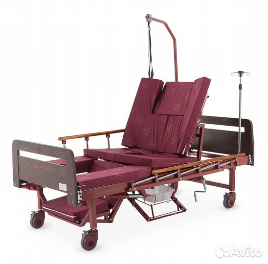 Медицинская кровать железная для лежачих больных