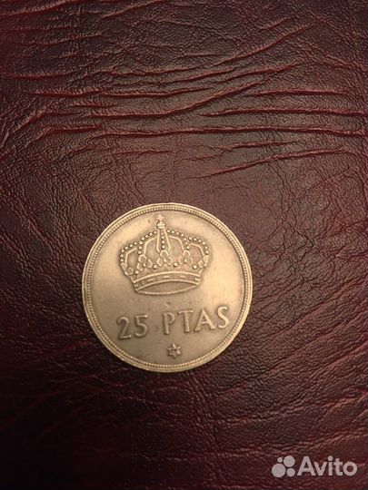 Монета 25 песет 1975