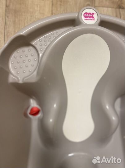 Детская ванночка для купания с термометром