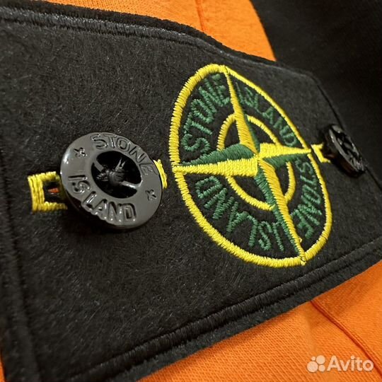 Шорты Stone Island