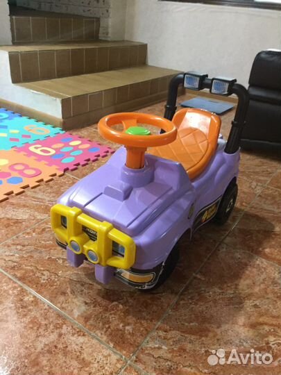 Детская машинка каталка