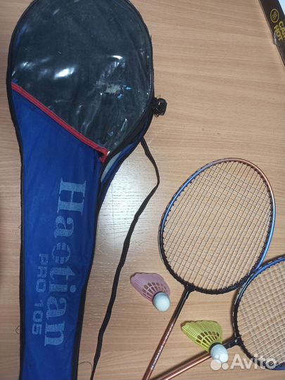 Ракетка для бадминтона