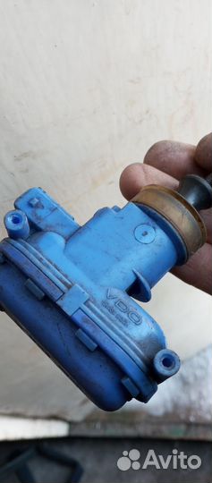 Активатор центрального замка ауди 100