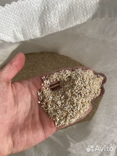 Крупа ячневая,пшеничная,перловая,лузга,мучка,лапша