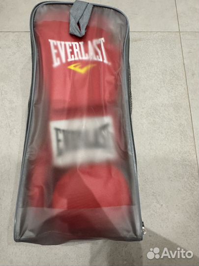 Боксерские перчатки 12 oz