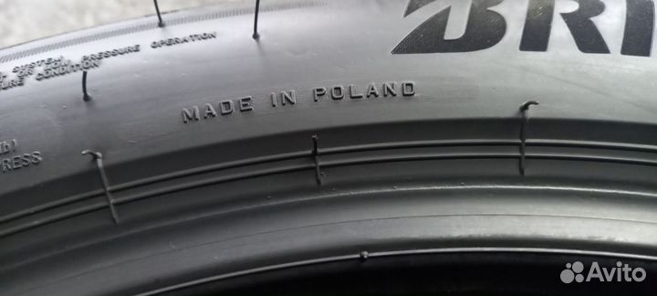 Bridgestone Blizzak LM-005 265/40 R21 105H