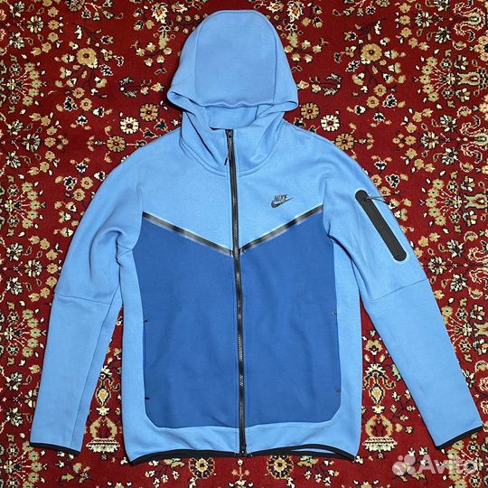 Nike tech fleece