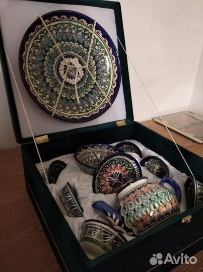 Подарочный набор посуды