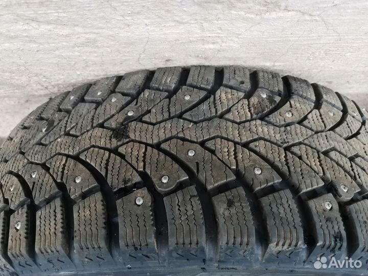 Pirelli Formula Ice 195/55 R16 91T
