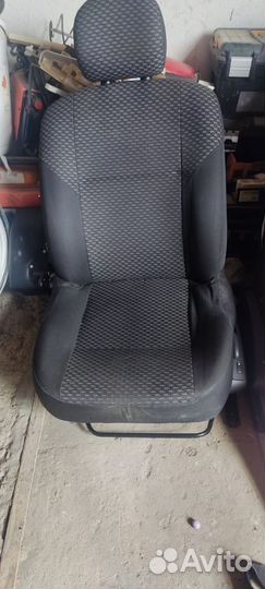 Сиденья LADA largus