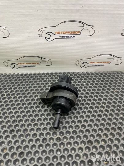 Электромагнитный клапан абсорбера Рено Меган 2