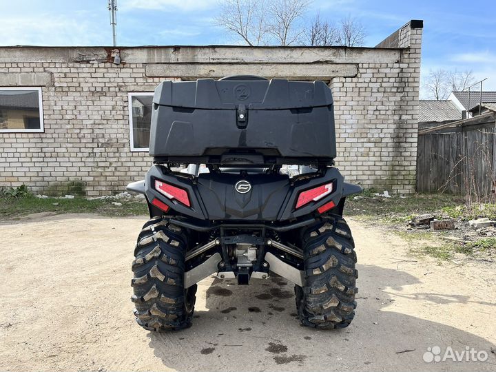 Квадроцикл cfmoto