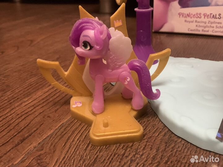 Игрушка Замок май литл пони новое поколение