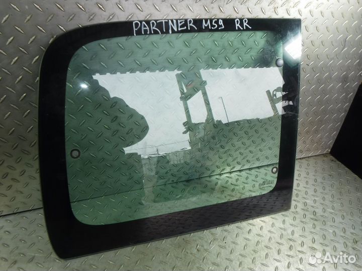 Стекло кузовное открывающееся Peugeot Partner M59