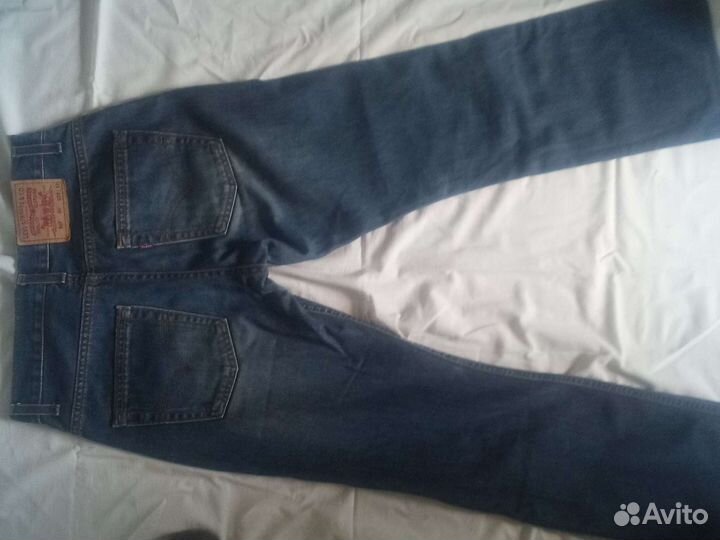Джинсы