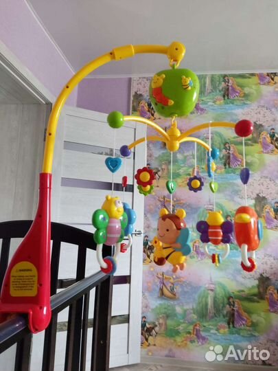 Музыкальная карусель на кроватку