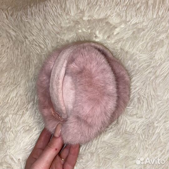 Подарок на Новый год теплые ушки