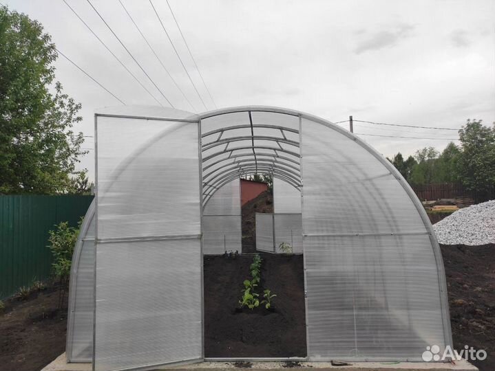 Теплица из поликарбоната