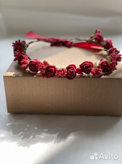 Венок на голову из цветов