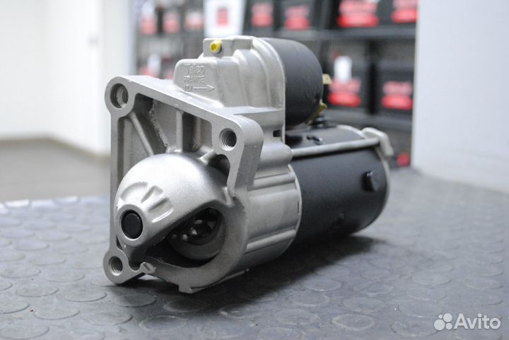 Стартер Renault Megane, Laguna 1.9 TD Valeo