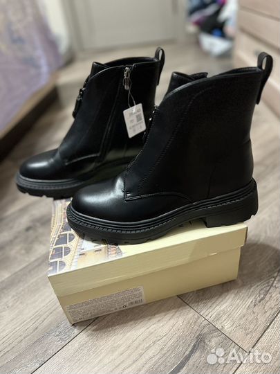 Ботинки зимние новые