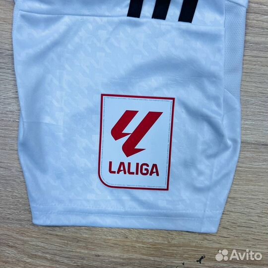 Футбольная форма Модрич все размеры