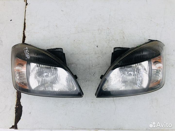Фары комплект черный отражатель Рестайл Киа Рио 2