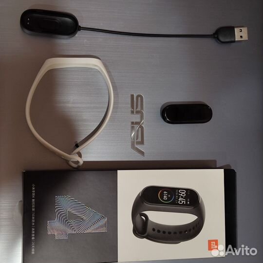 Xiaomi mi band 4