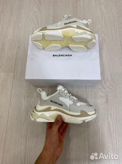 Кроссовки Balenciaga Triple-S White (36-45)