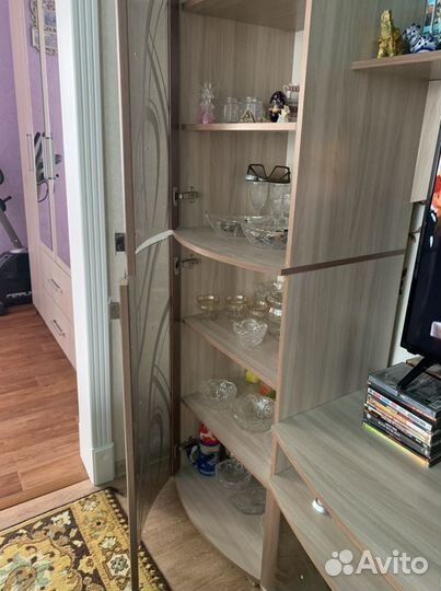 Стенка в гостиную