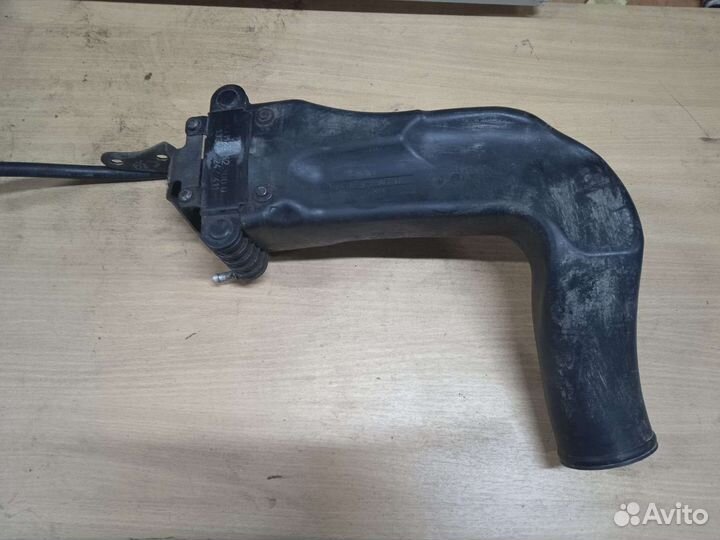 Воздуховод охладителя топлива BMW 5 E39 m47 бмв 5