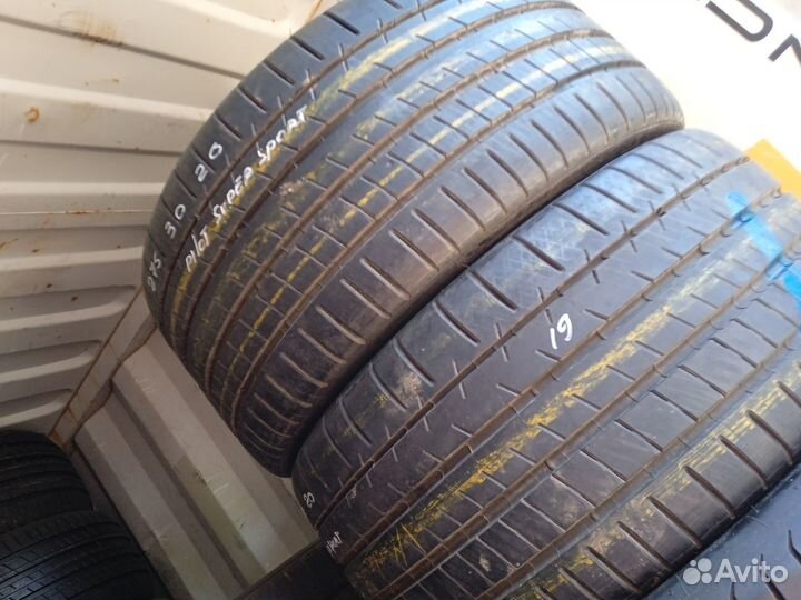 Michelin Pilot Super Sport 275/30 R20