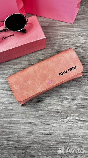 Солнцезащитные очки miu miu