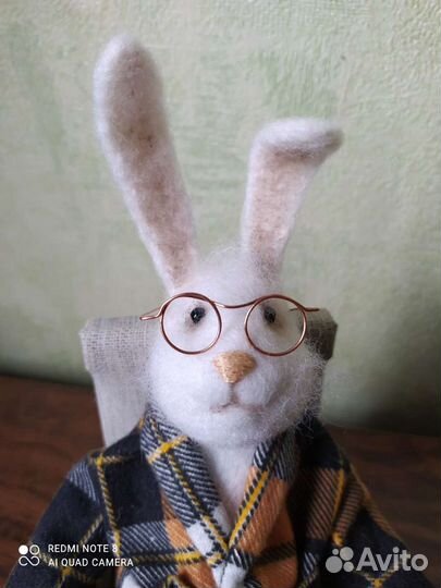 Интерьерная валяная игрушка