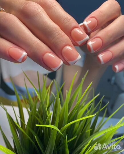 Маникюр-Педикюр