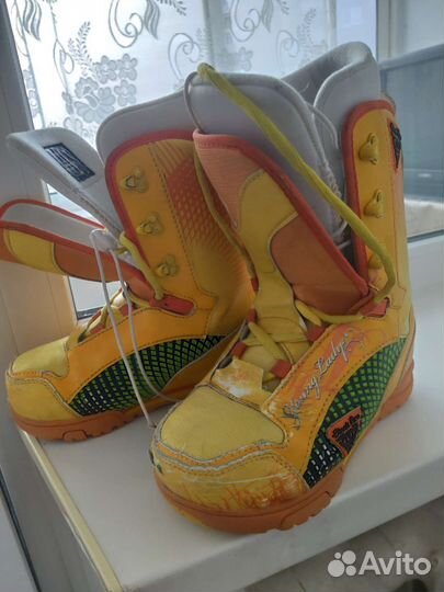 Сноубордические ботинки