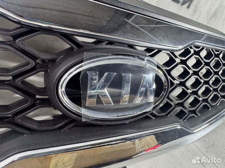 Решетка радиатора KIA Rio 2 2005-2011