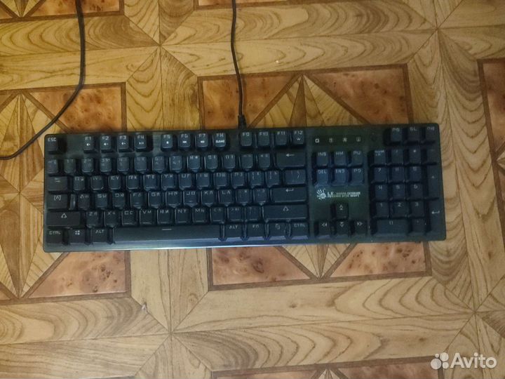 Игровая клавиатура bloody