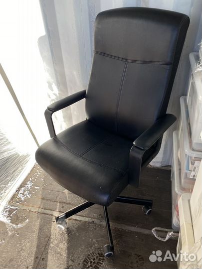 Компьютерное кресло Икеа Миллбергет