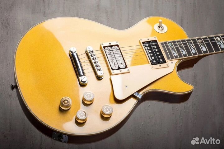 Электрогитара Gibson Les Paul Custom Tribute