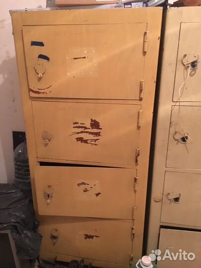 Продам надежный советский сейф