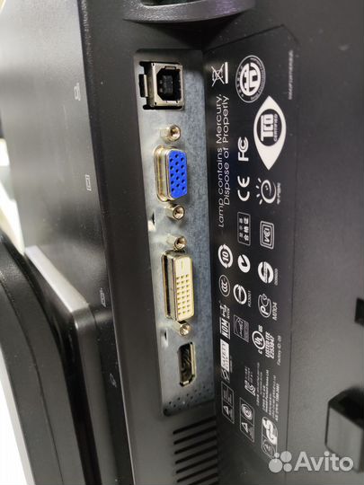 Монитор HP 22дюйма DisplayPort