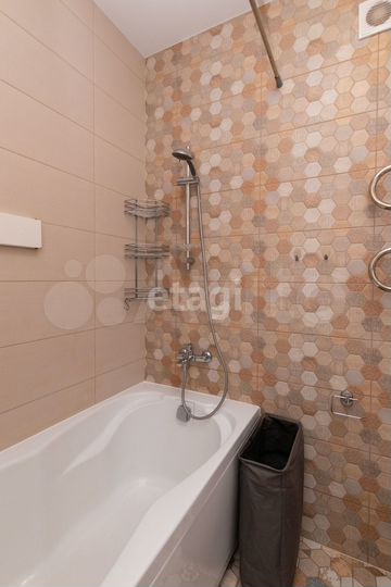 2-к. квартира, 44 м², 1/16 эт.